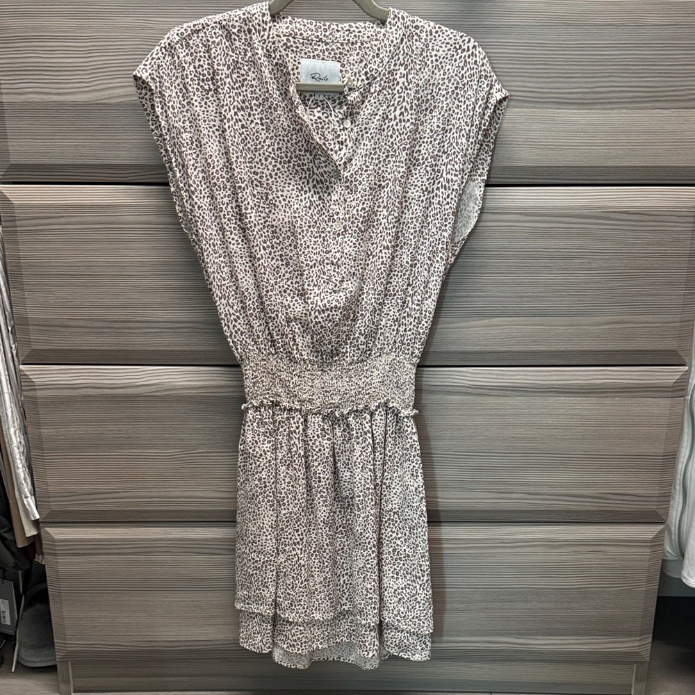 Rails Women's Angela Sand Cheetah Dress. NEVER BEEN WORN!